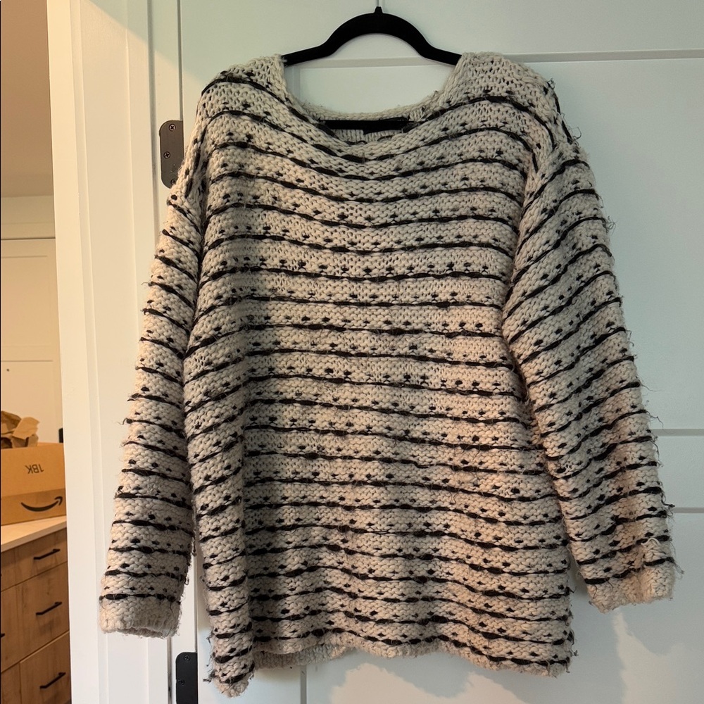 Zara Cozy Striped Women's Sweater
